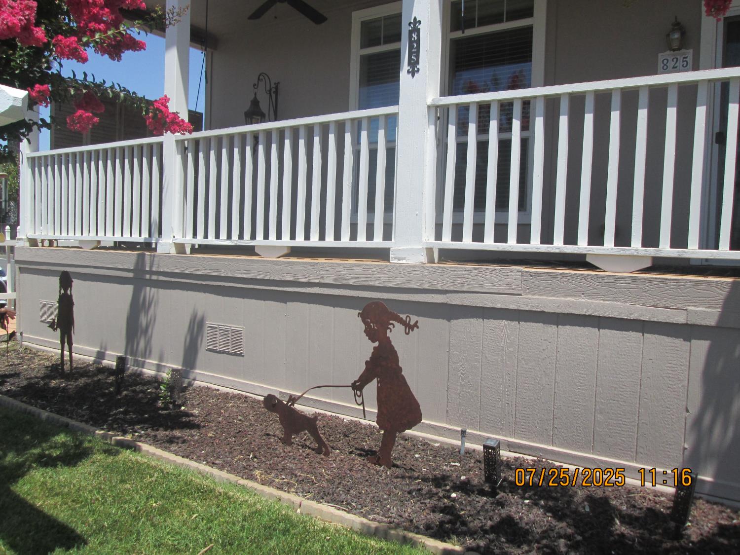 Detail Gallery Image 37 of 42 For 825 Knights Ct, Livingston,  CA 95334 - 3 Beds | 2 Baths