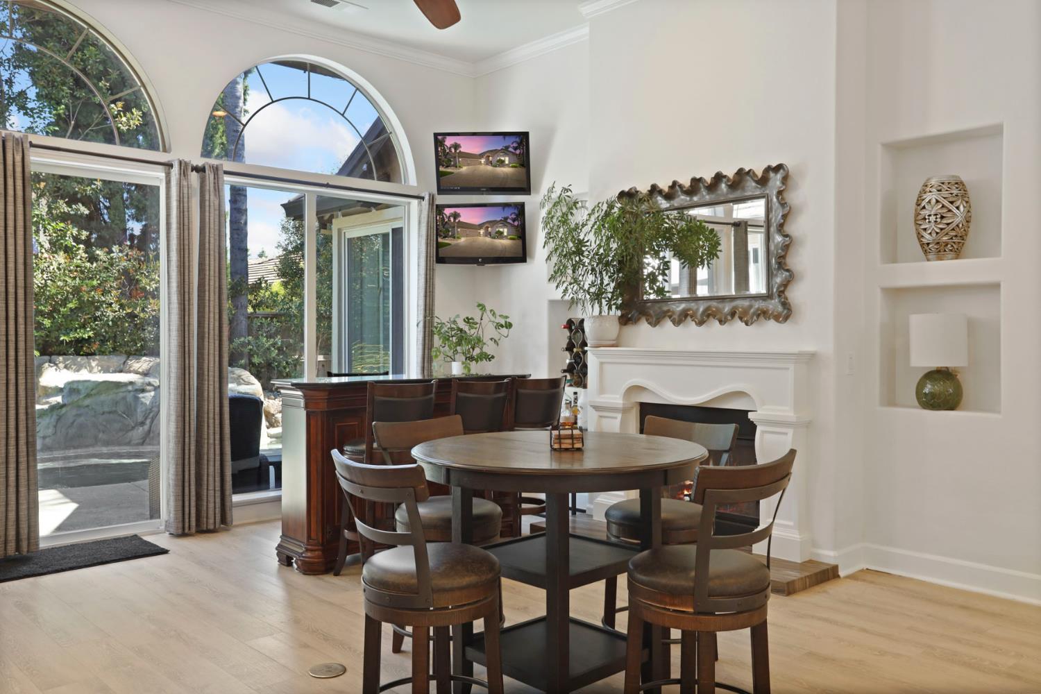 Detail Gallery Image 43 of 79 For 1587 Terracina Cir, Manteca,  CA 95336 - 4 Beds | 3 Baths