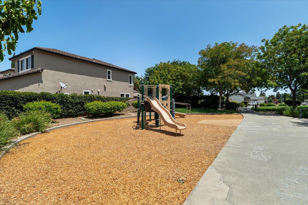 Detail Gallery Image 93 of 93 For 1714 Melissa Dr, Ripon,  CA 95366 - 5 Beds | 3 Baths