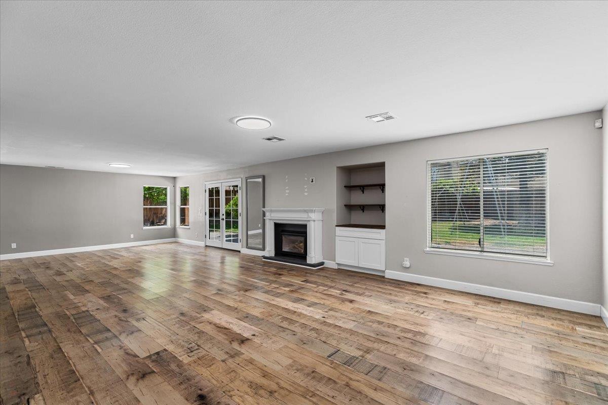 Detail Gallery Image 21 of 93 For 1714 Melissa Dr, Ripon,  CA 95366 - 5 Beds | 3 Baths