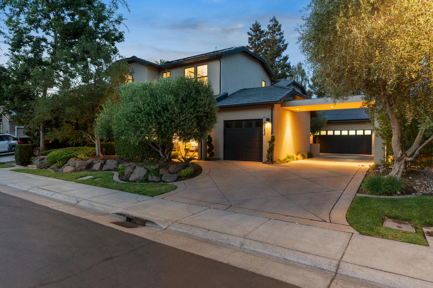 Detail Gallery Image 56 of 62 For 6243 Riverbank Cir, Stockton,  CA 95219 - 4 Beds | 4 Baths