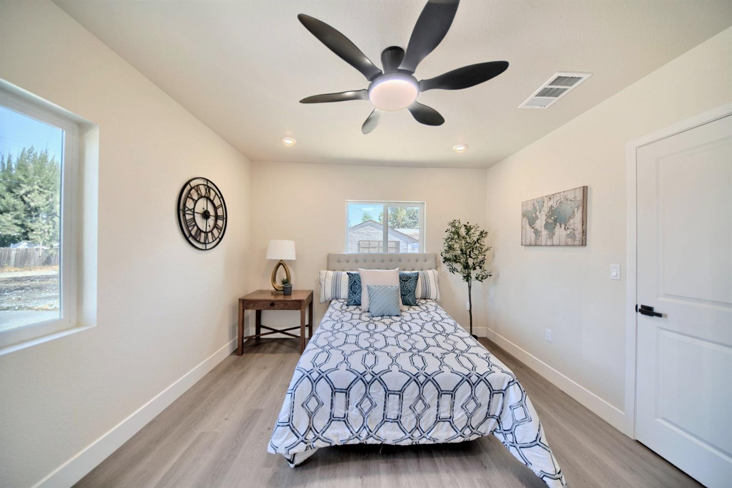 Detail Gallery Image 35 of 91 For 1409 Waverly Dr, Modesto,  CA 95351 - 2 Beds | 1 Baths