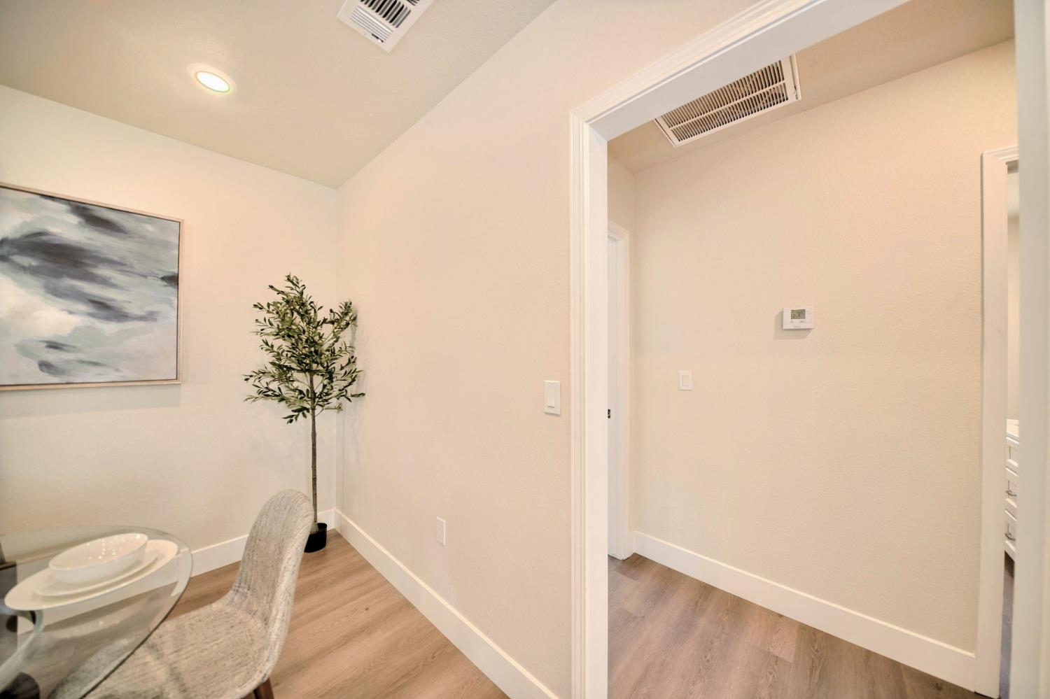 Detail Gallery Image 32 of 91 For 1409 Waverly Dr, Modesto,  CA 95351 - 2 Beds | 1 Baths