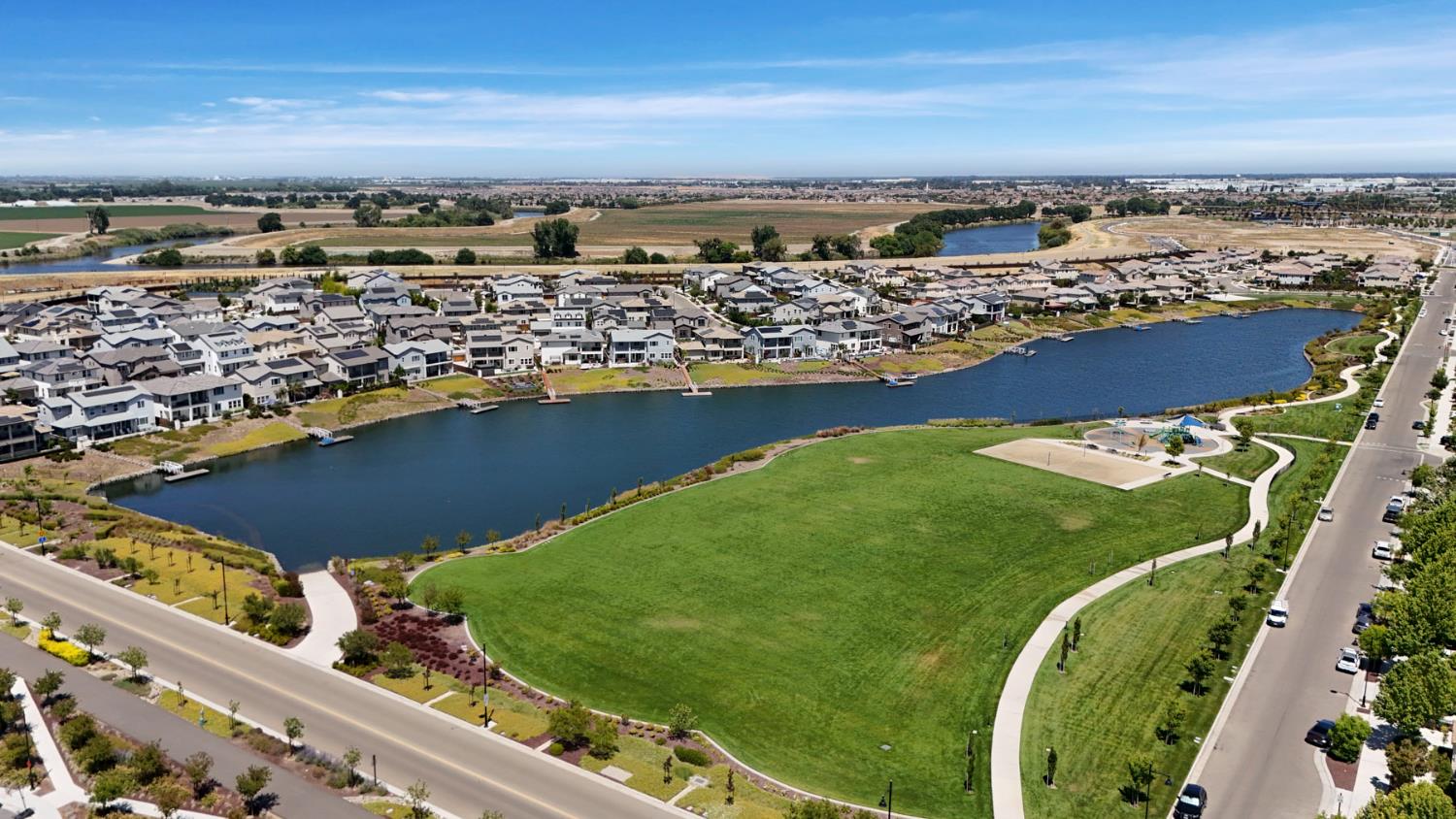 Detail Gallery Image 53 of 54 For 1847 Outrigger Ln, Lathrop,  CA 95330 - 5 Beds | 4/1 Baths