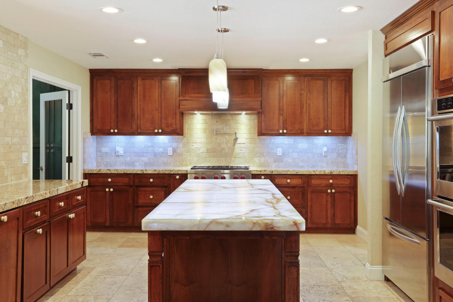Detail Gallery Image 26 of 97 For 1717 Edgebrook Dr, Modesto,  CA 95354 - 4 Beds | 3/1 Baths
