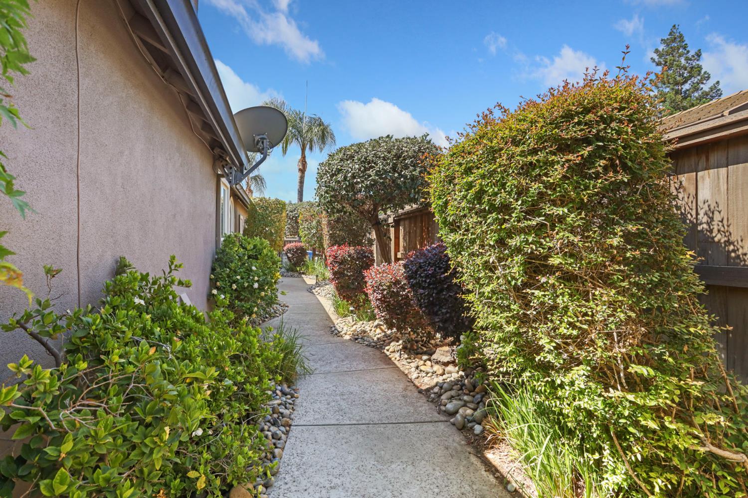 Detail Gallery Image 67 of 79 For 1587 Terracina Cir, Manteca,  CA 95336 - 4 Beds | 3 Baths