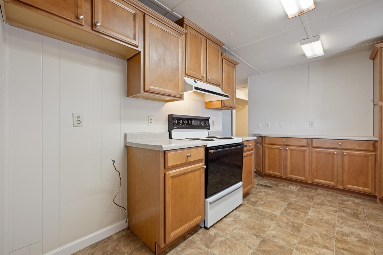 Detail Gallery Image 10 of 39 For 2621 Prescott Rd 186, Modesto,  CA 95350 - 2 Beds | 2 Baths