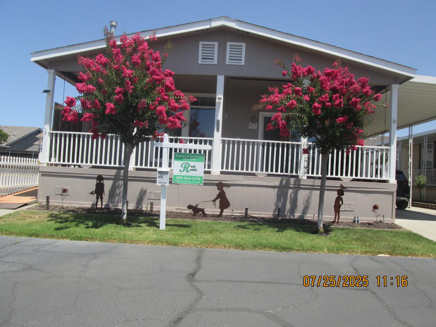 Detail Gallery Image 41 of 42 For 825 Knights Ct, Livingston,  CA 95334 - 3 Beds | 2 Baths