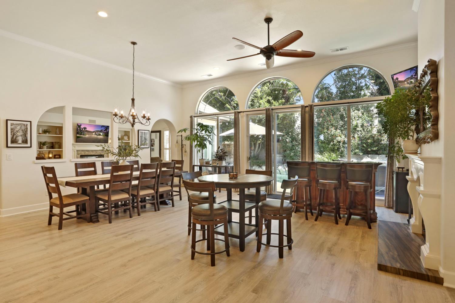 Detail Gallery Image 18 of 79 For 1587 Terracina Cir, Manteca,  CA 95336 - 4 Beds | 3 Baths