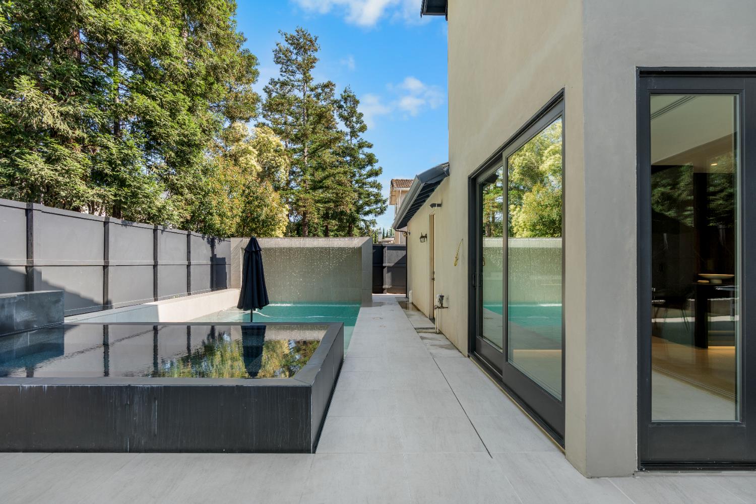 Detail Gallery Image 52 of 62 For 6243 Riverbank Cir, Stockton,  CA 95219 - 4 Beds | 4 Baths