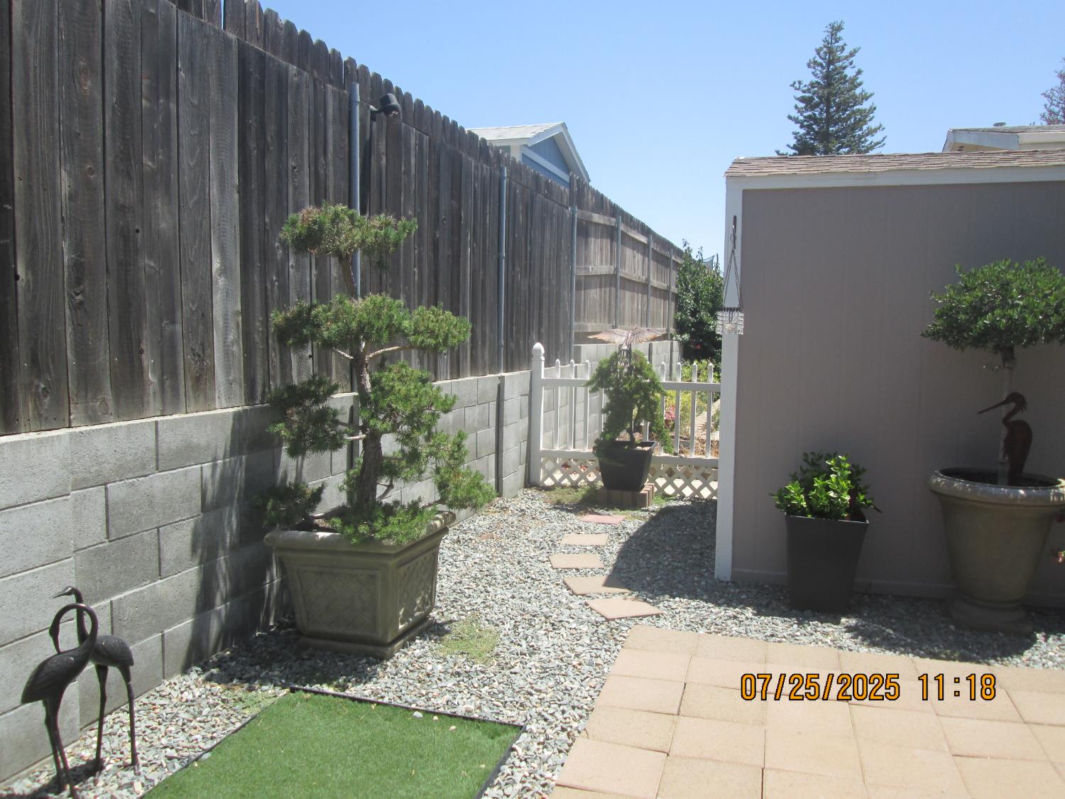 Detail Gallery Image 30 of 42 For 825 Knights Ct, Livingston,  CA 95334 - 3 Beds | 2 Baths