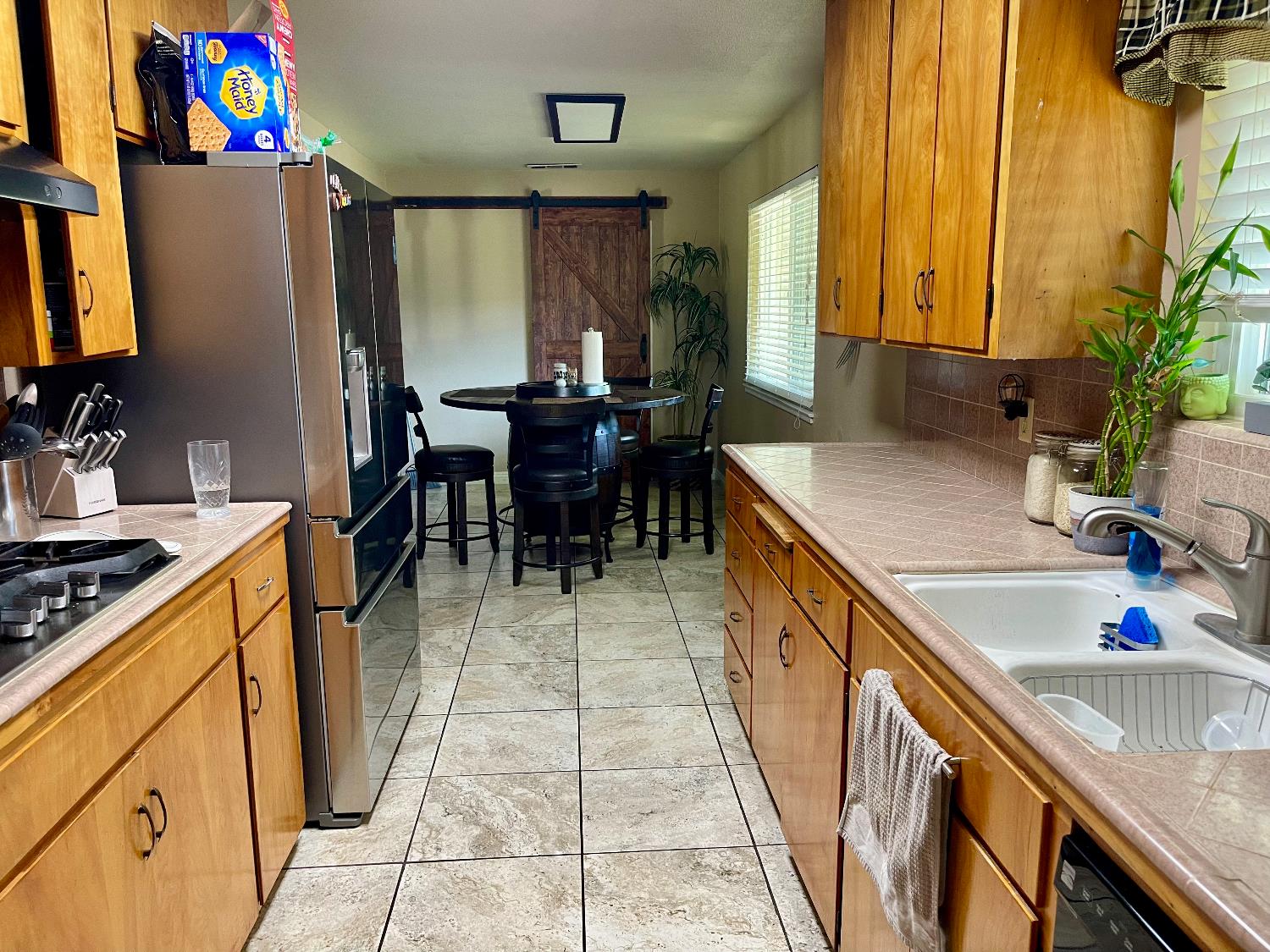 Detail Gallery Image 25 of 40 For 25292 N Eunice Ave, Acampo,  CA 95220 - 3 Beds | 2 Baths
