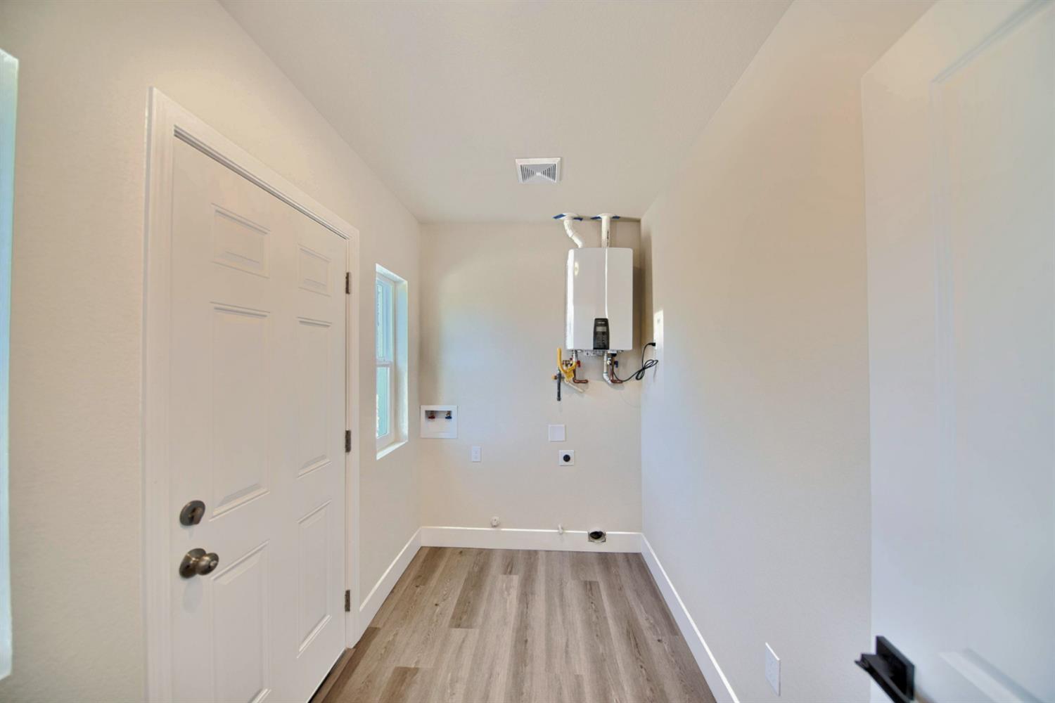Detail Gallery Image 25 of 91 For 1409 Waverly Dr, Modesto,  CA 95351 - 2 Beds | 1 Baths