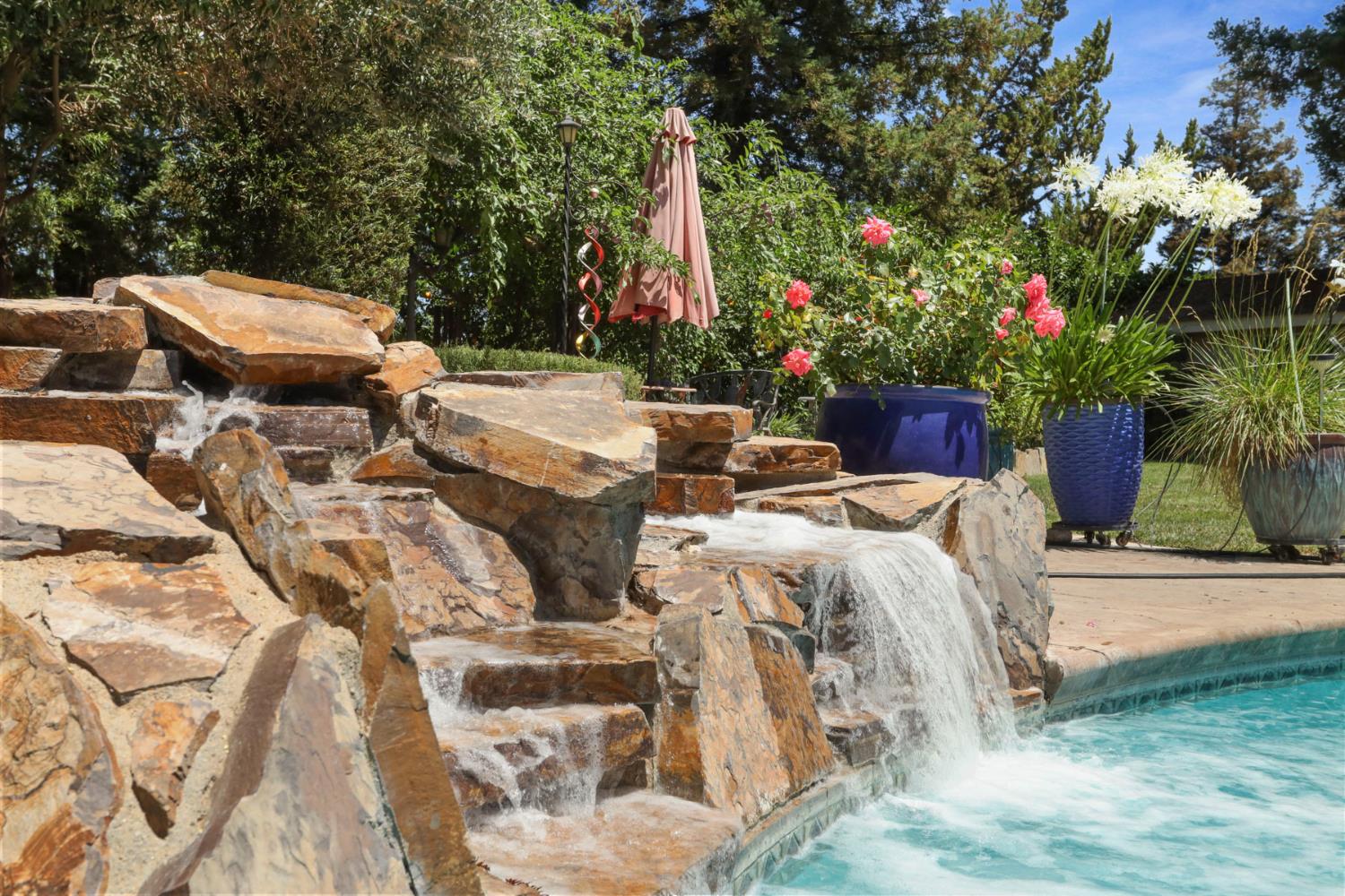 Detail Gallery Image 73 of 97 For 1717 Edgebrook Dr, Modesto,  CA 95354 - 4 Beds | 3/1 Baths
