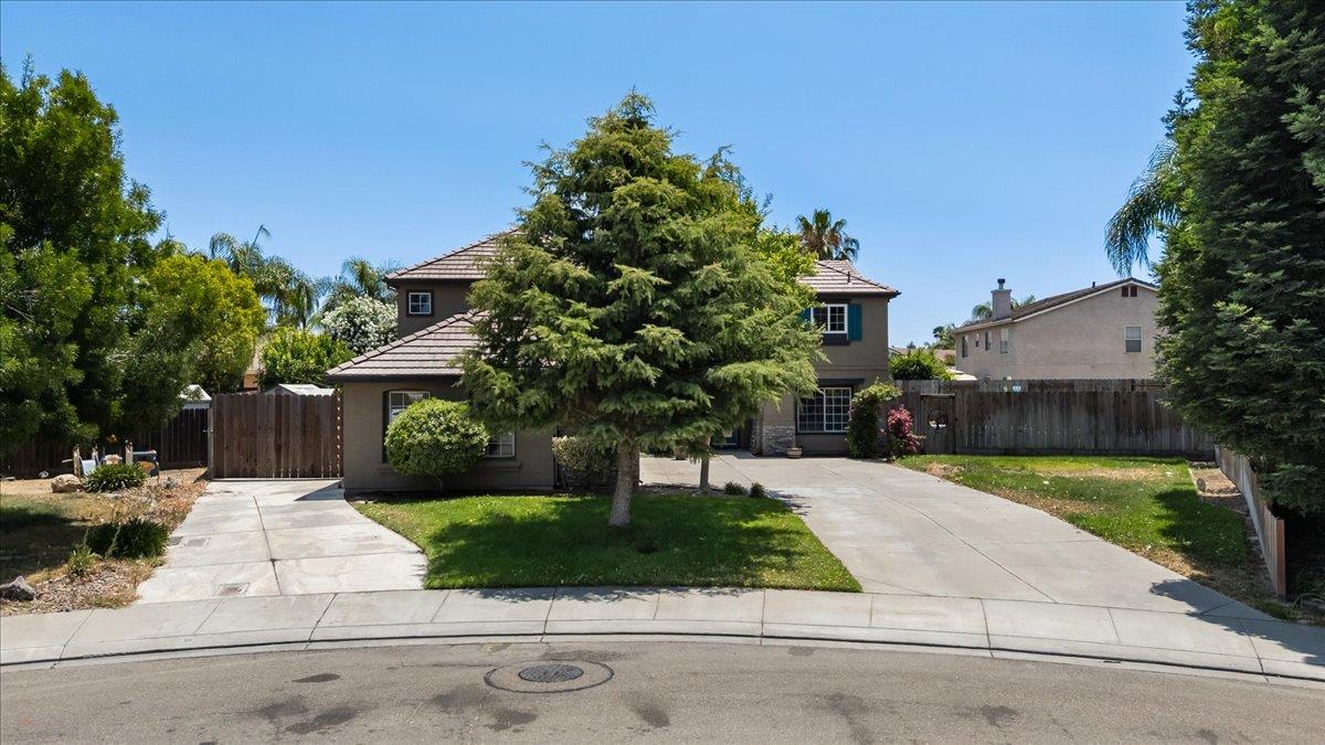 Detail Gallery Image 4 of 93 For 1714 Melissa Dr, Ripon,  CA 95366 - 5 Beds | 3 Baths