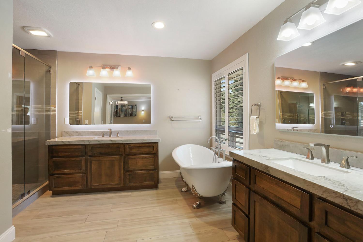 Detail Gallery Image 49 of 97 For 1717 Edgebrook Dr, Modesto,  CA 95354 - 4 Beds | 3/1 Baths