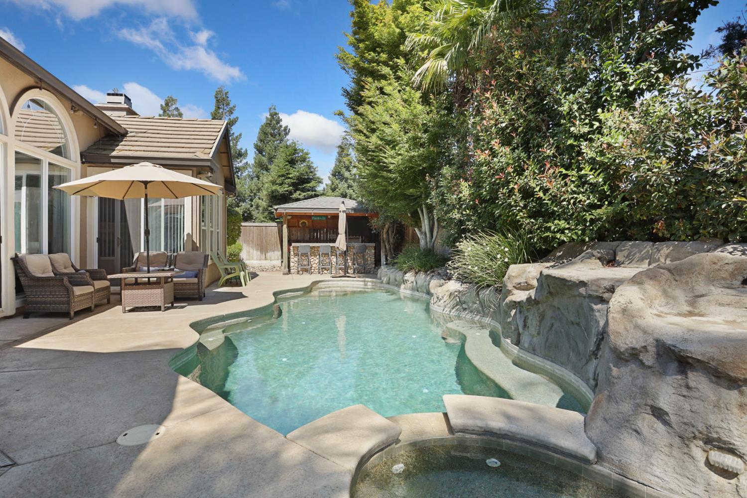 Detail Gallery Image 61 of 79 For 1587 Terracina Cir, Manteca,  CA 95336 - 4 Beds | 3 Baths