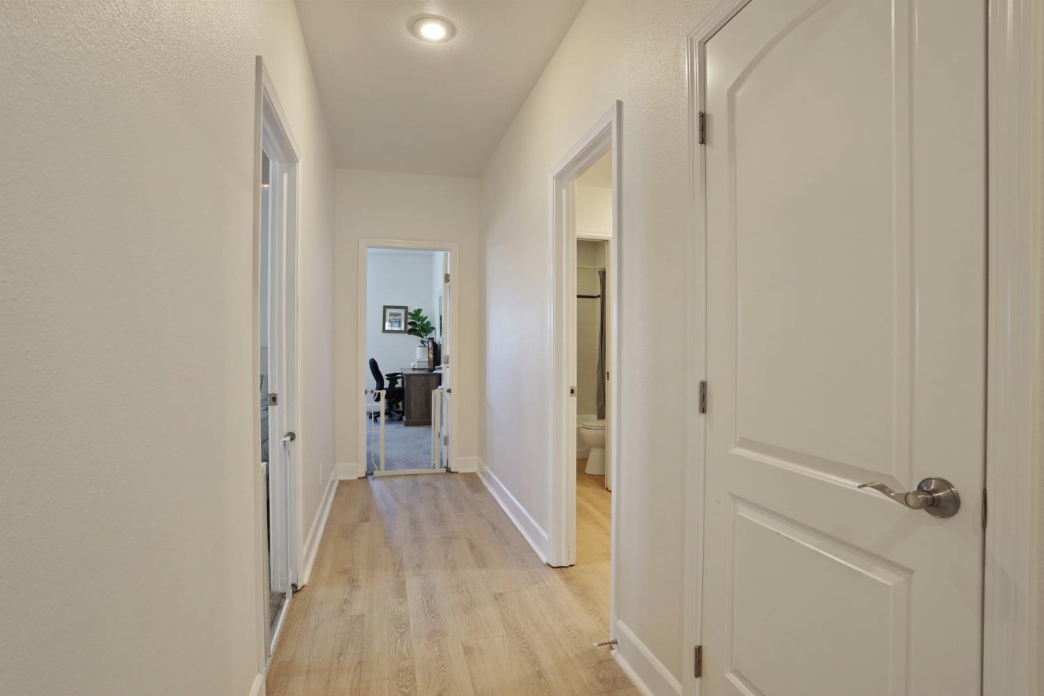 Detail Gallery Image 53 of 79 For 1587 Terracina Cir, Manteca,  CA 95336 - 4 Beds | 3 Baths