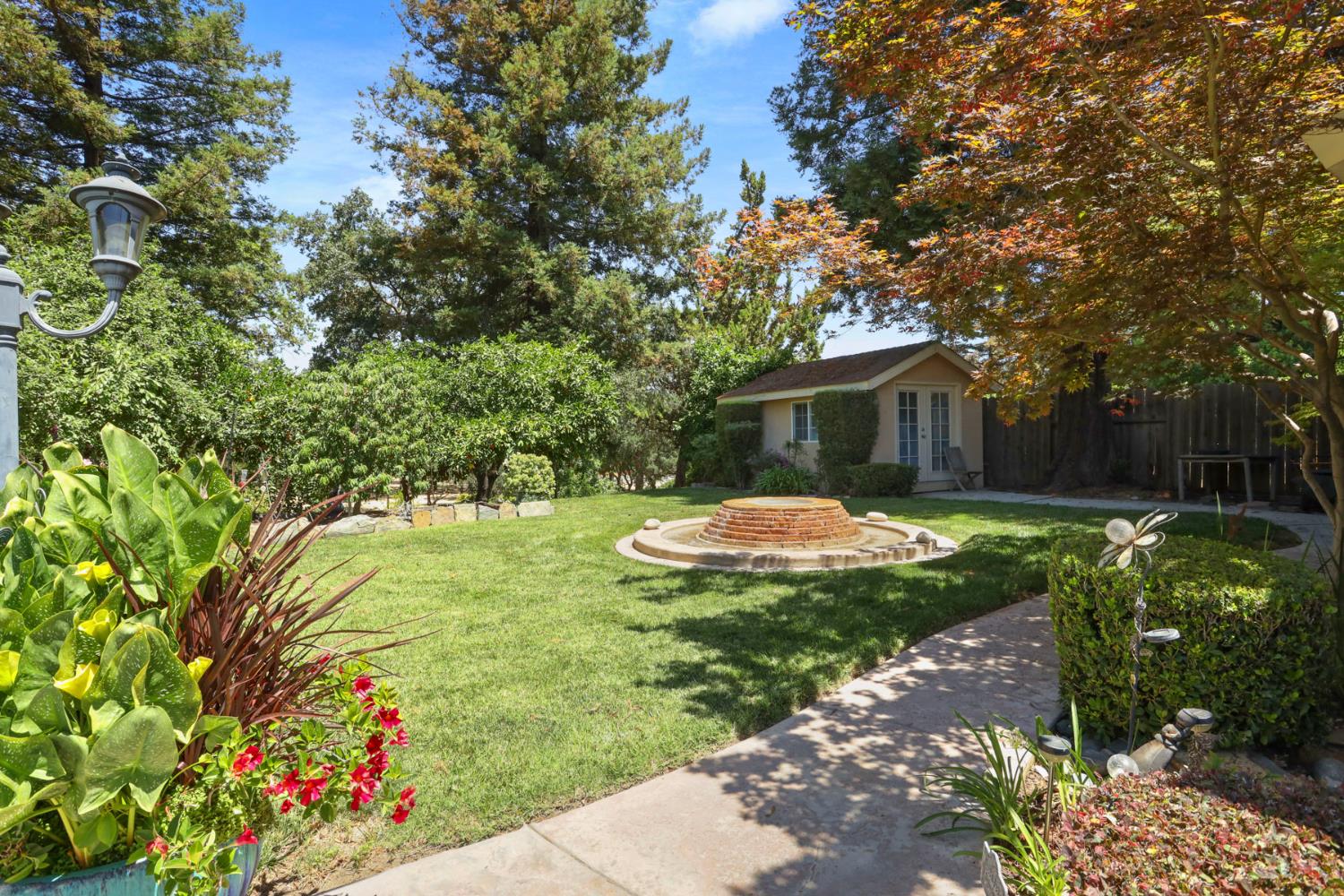 Detail Gallery Image 69 of 97 For 1717 Edgebrook Dr, Modesto,  CA 95354 - 4 Beds | 3/1 Baths