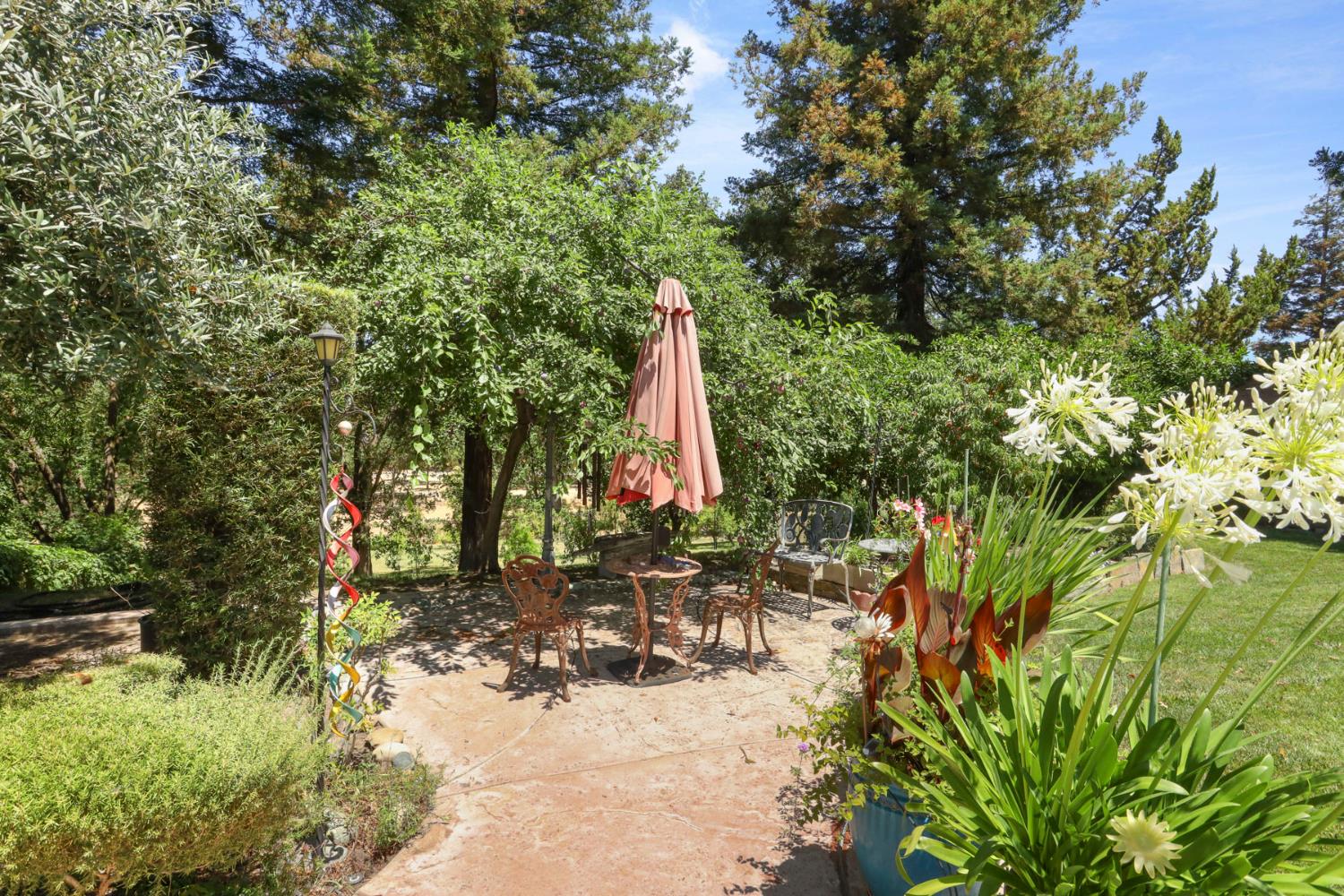 Detail Gallery Image 70 of 97 For 1717 Edgebrook Dr, Modesto,  CA 95354 - 4 Beds | 3/1 Baths