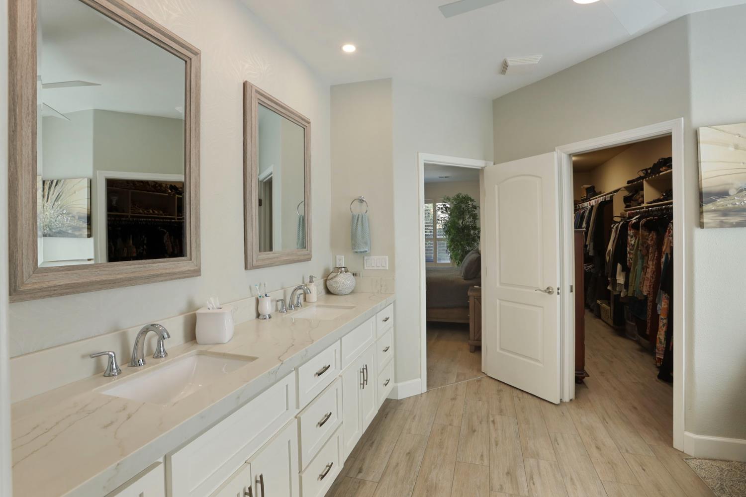 Detail Gallery Image 51 of 79 For 1587 Terracina Cir, Manteca,  CA 95336 - 4 Beds | 3 Baths