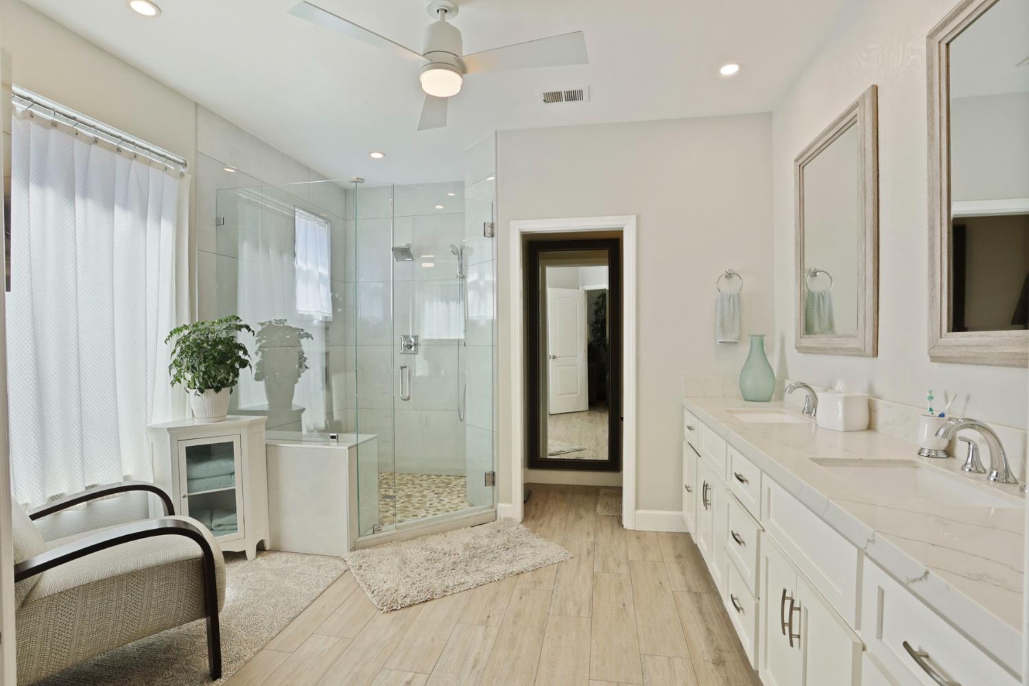 Detail Gallery Image 48 of 79 For 1587 Terracina Cir, Manteca,  CA 95336 - 4 Beds | 3 Baths