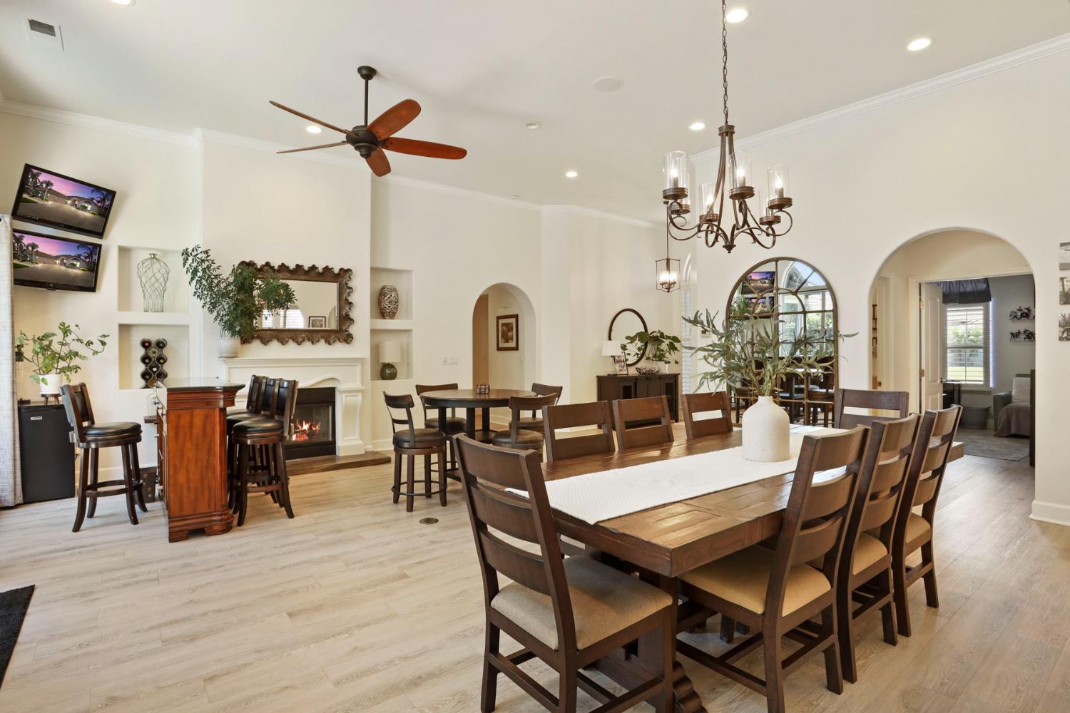 Detail Gallery Image 20 of 79 For 1587 Terracina Cir, Manteca,  CA 95336 - 4 Beds | 3 Baths