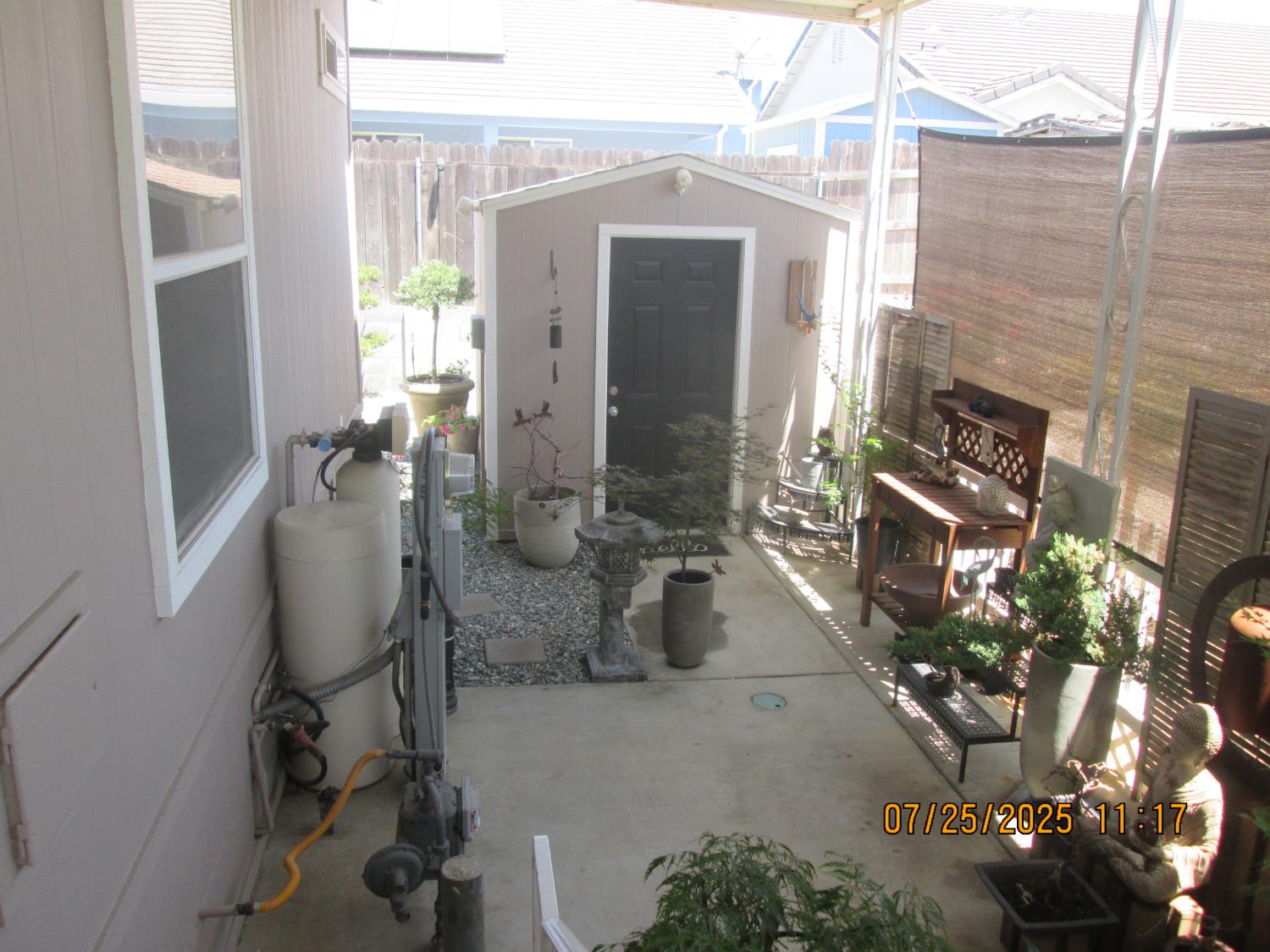 Detail Gallery Image 35 of 42 For 825 Knights Ct, Livingston,  CA 95334 - 3 Beds | 2 Baths