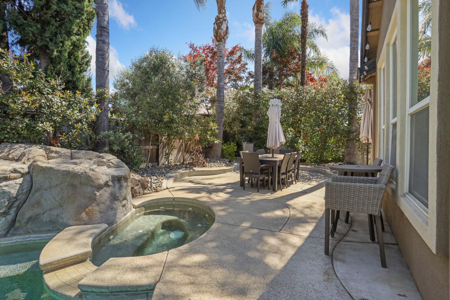 Detail Gallery Image 69 of 79 For 1587 Terracina Cir, Manteca,  CA 95336 - 4 Beds | 3 Baths