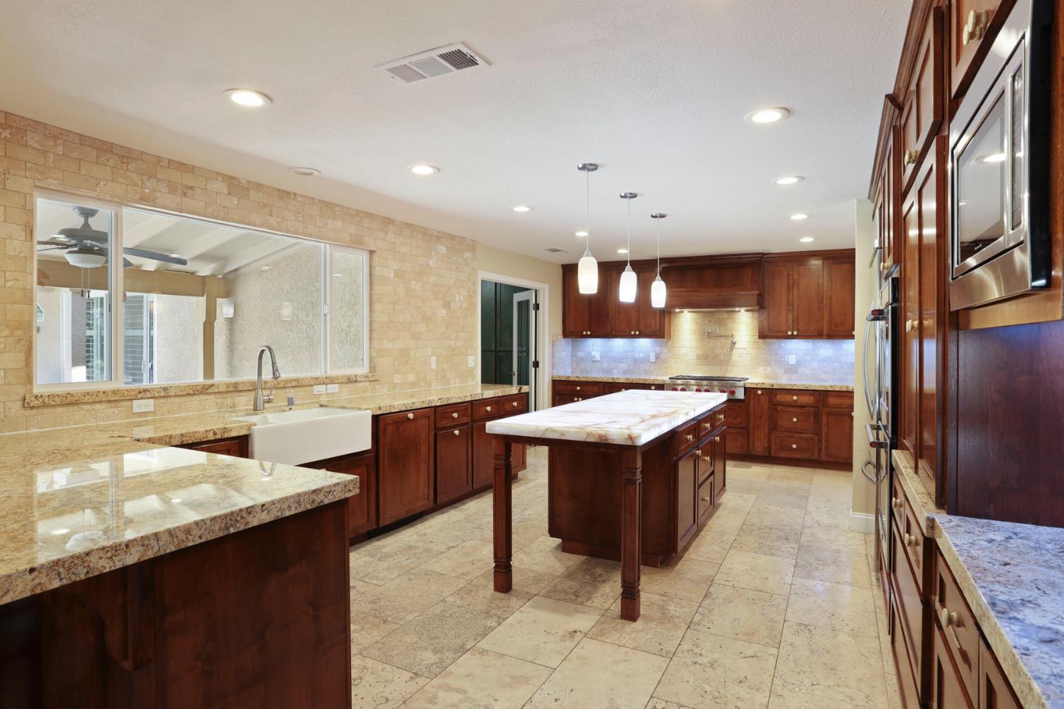 Detail Gallery Image 24 of 97 For 1717 Edgebrook Dr, Modesto,  CA 95354 - 4 Beds | 3/1 Baths