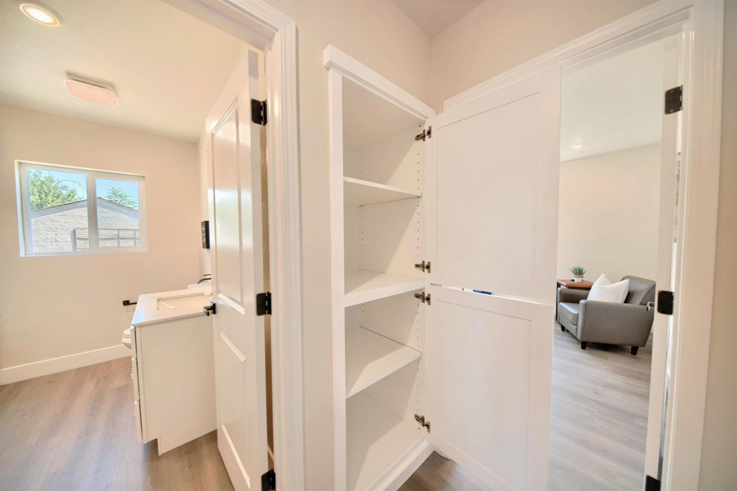 Detail Gallery Image 49 of 91 For 1409 Waverly Dr, Modesto,  CA 95351 - 2 Beds | 1 Baths