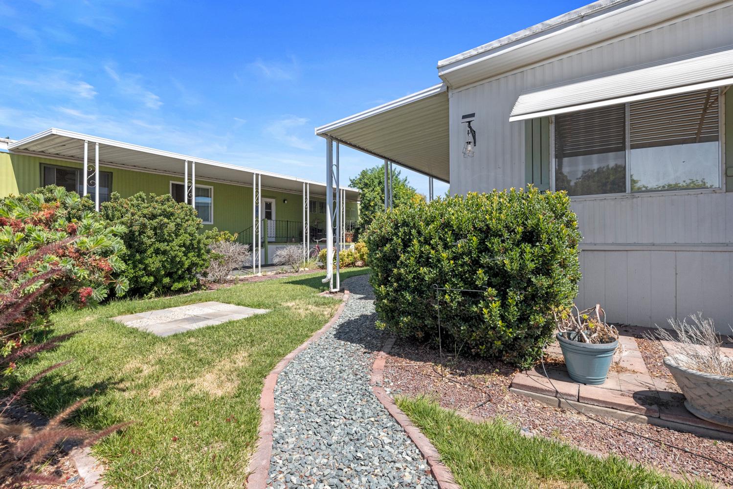 Detail Gallery Image 5 of 39 For 2621 Prescott Rd 186, Modesto,  CA 95350 - 2 Beds | 2 Baths