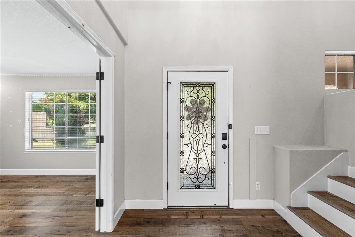 Detail Gallery Image 11 of 93 For 1714 Melissa Dr, Ripon,  CA 95366 - 5 Beds | 3 Baths