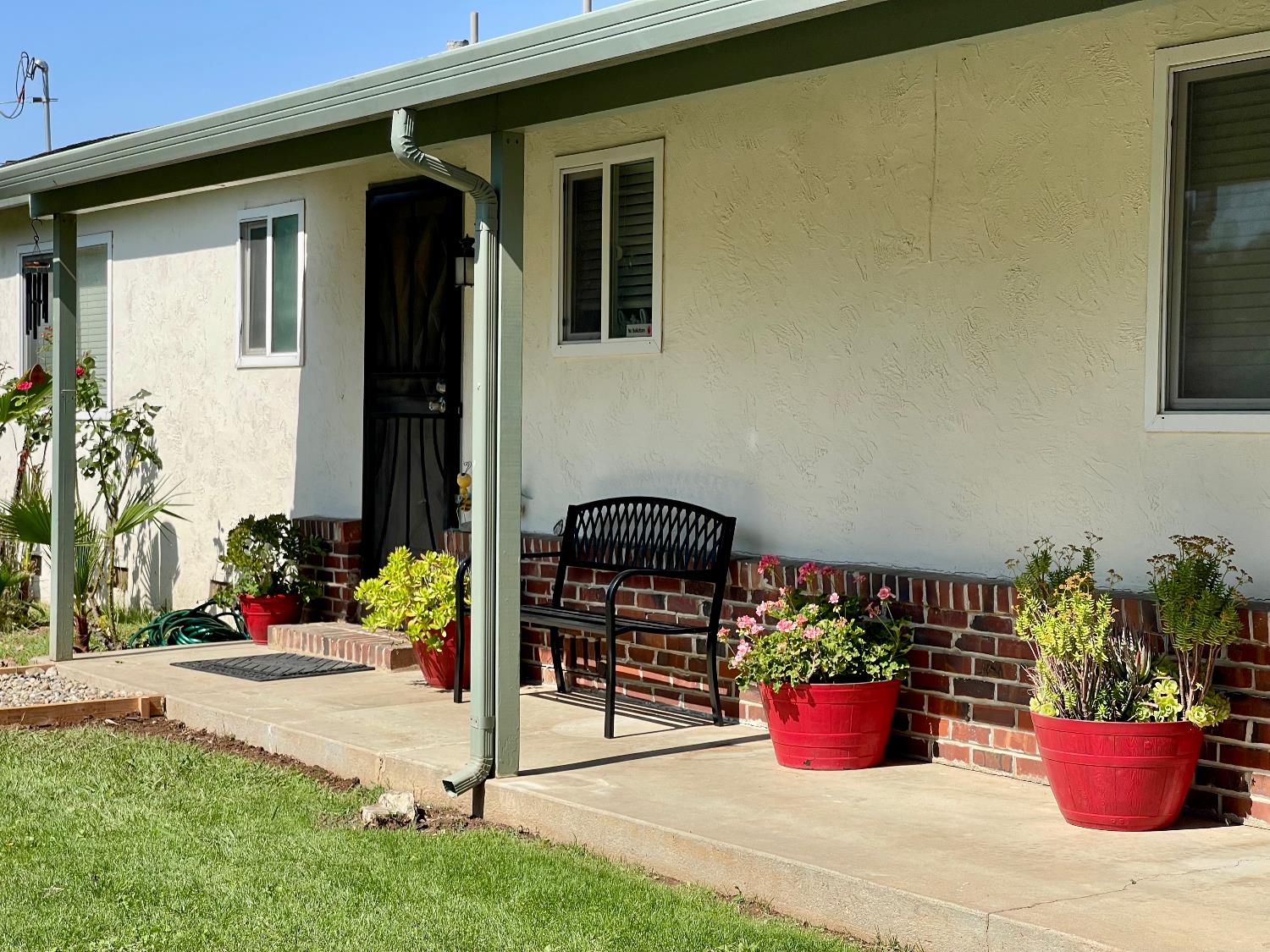 Detail Gallery Image 6 of 40 For 25292 N Eunice Ave, Acampo,  CA 95220 - 3 Beds | 2 Baths