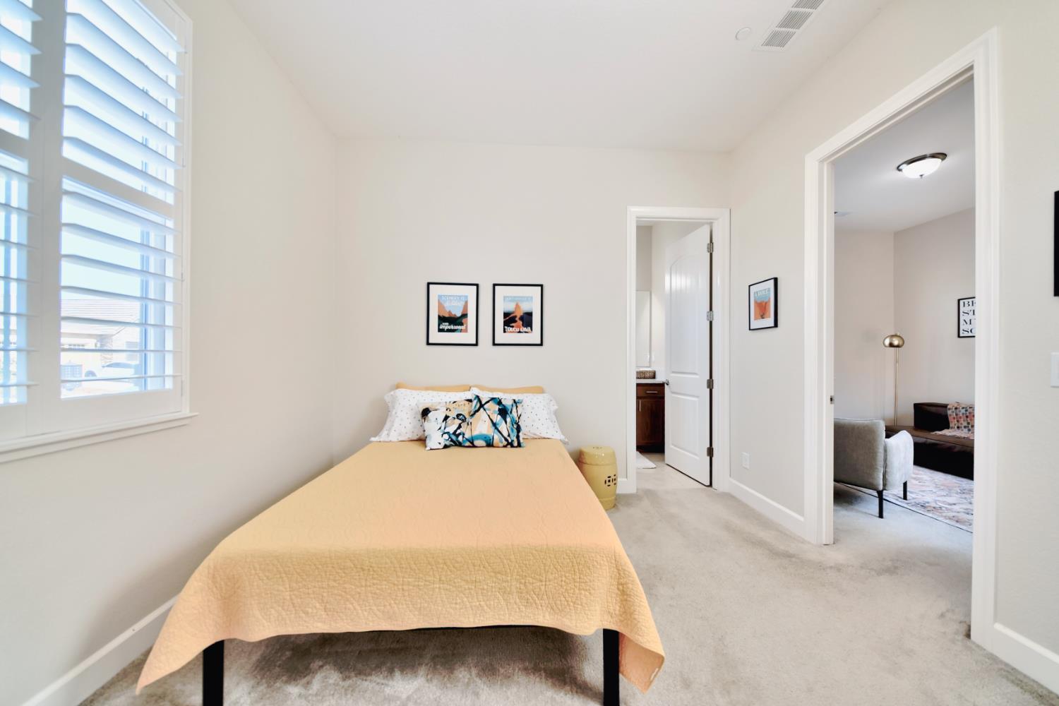 Detail Gallery Image 58 of 75 For 1980 Carogold Ln, Manteca,  CA 95337 - 4 Beds | 3/1 Baths