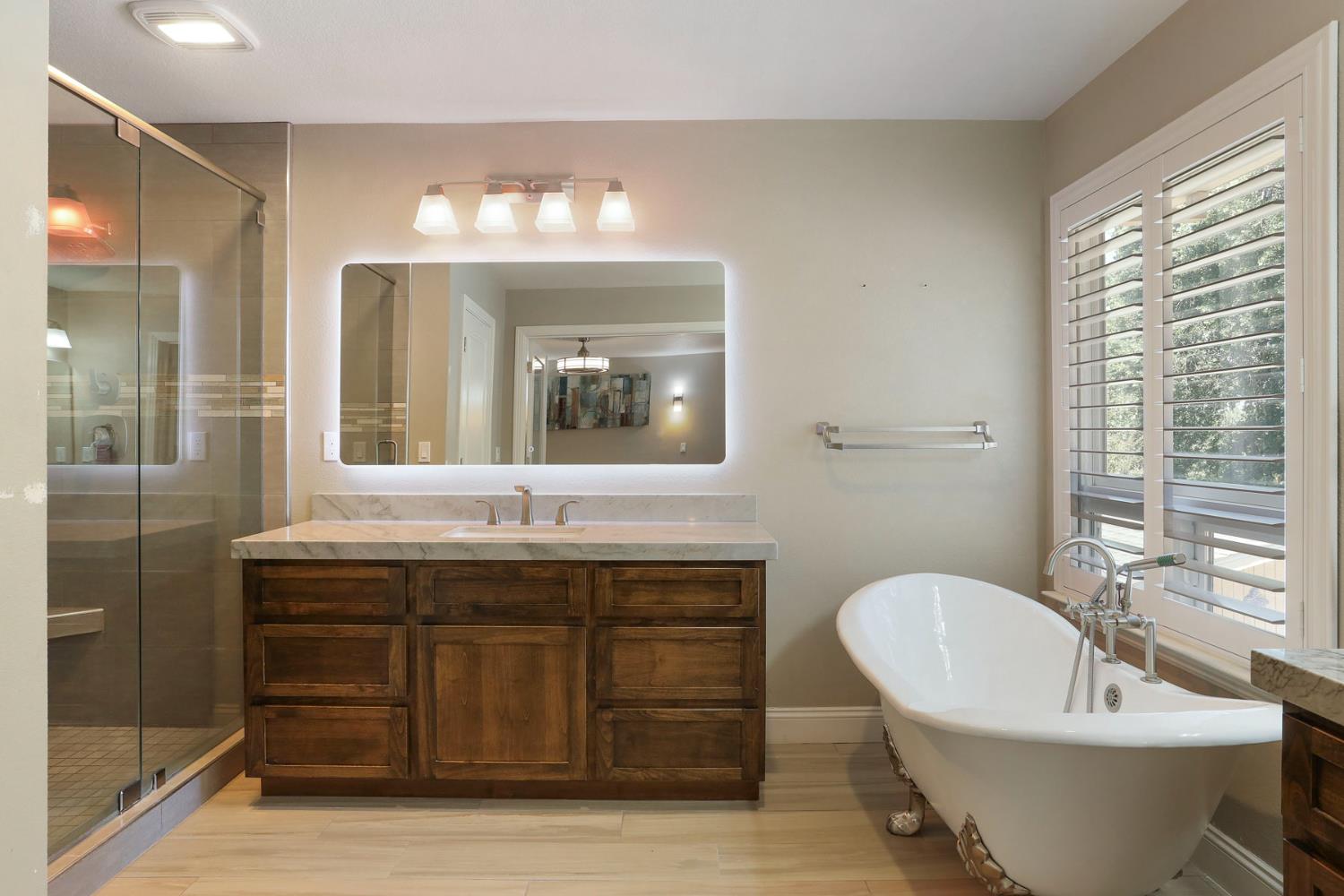 Detail Gallery Image 48 of 97 For 1717 Edgebrook Dr, Modesto,  CA 95354 - 4 Beds | 3/1 Baths