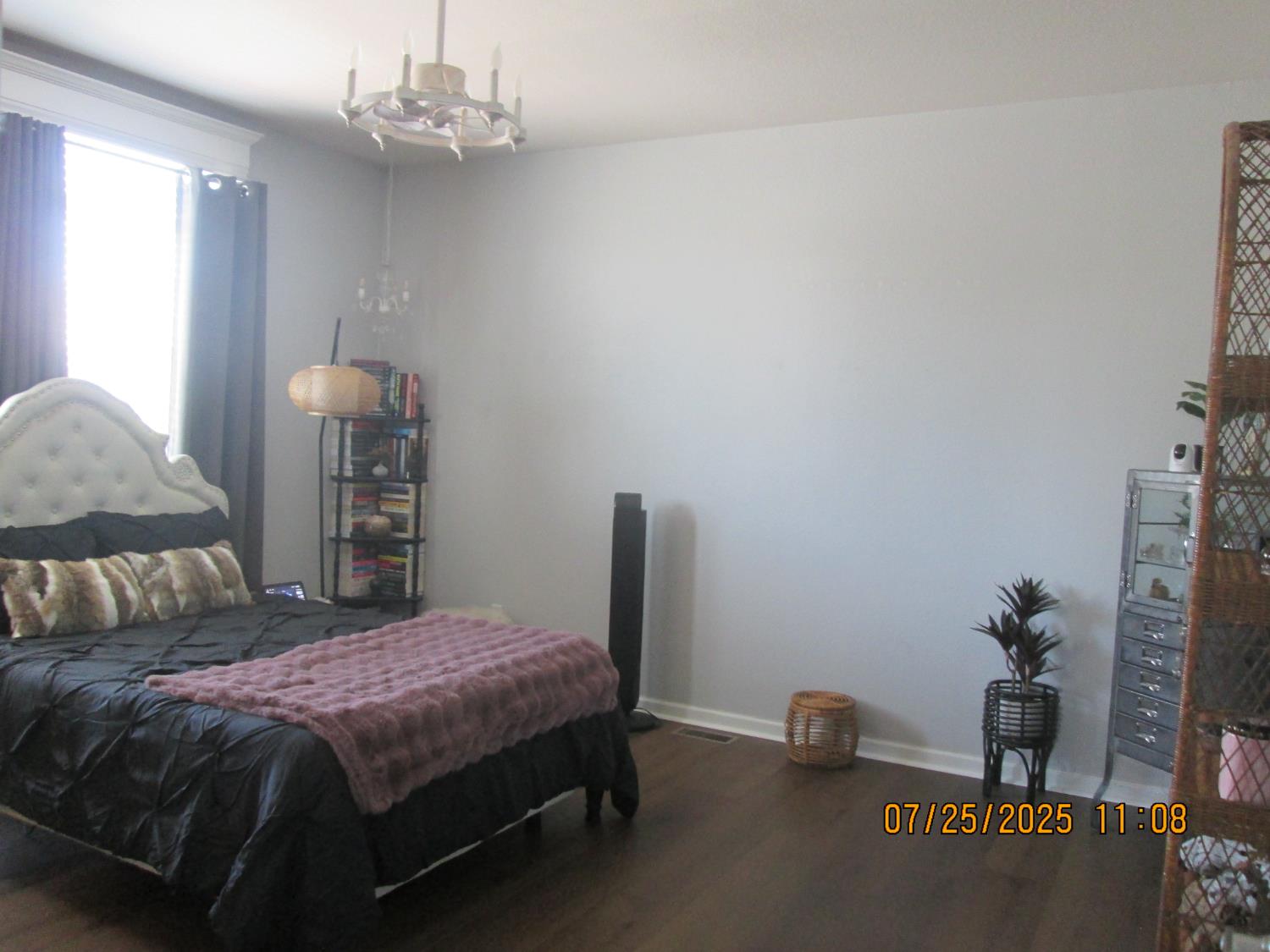 Detail Gallery Image 15 of 42 For 825 Knights Ct, Livingston,  CA 95334 - 3 Beds | 2 Baths