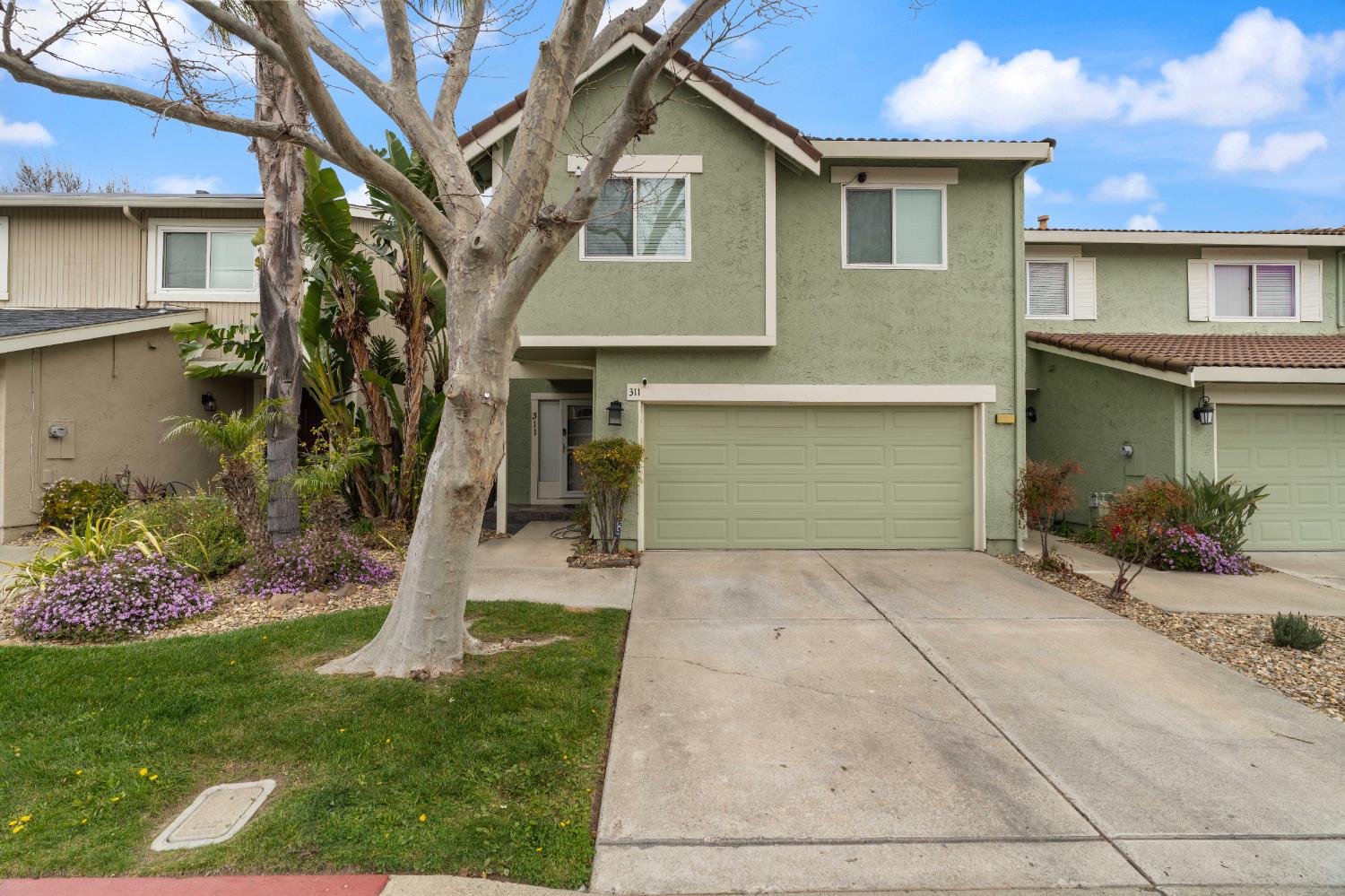 Detail Gallery Image 1 of 41 For 311 Shoreline Dr, Pittsburg,  CA 94565 - 3 Beds | 2/1 Baths