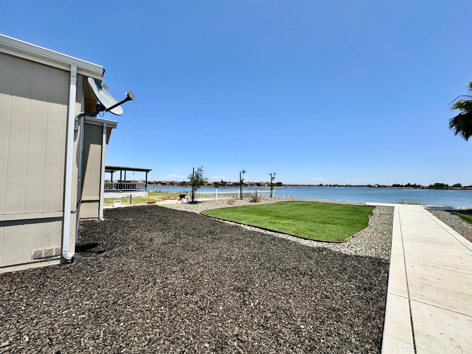 Detail Gallery Image 6 of 30 For 4399 Aplicella Ct #49, Manteca,  CA 95337 - 3 Beds | 2 Baths