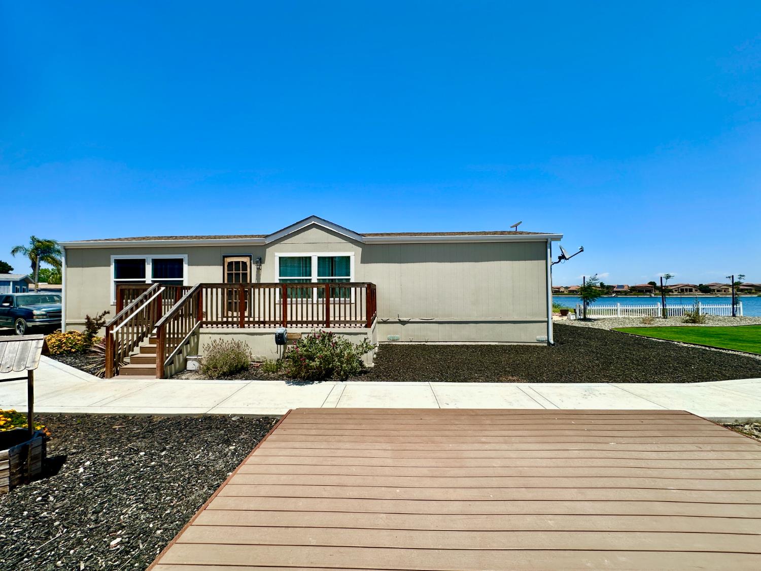Detail Gallery Image 10 of 30 For 4399 Aplicella Ct #49, Manteca,  CA 95337 - 3 Beds | 2 Baths