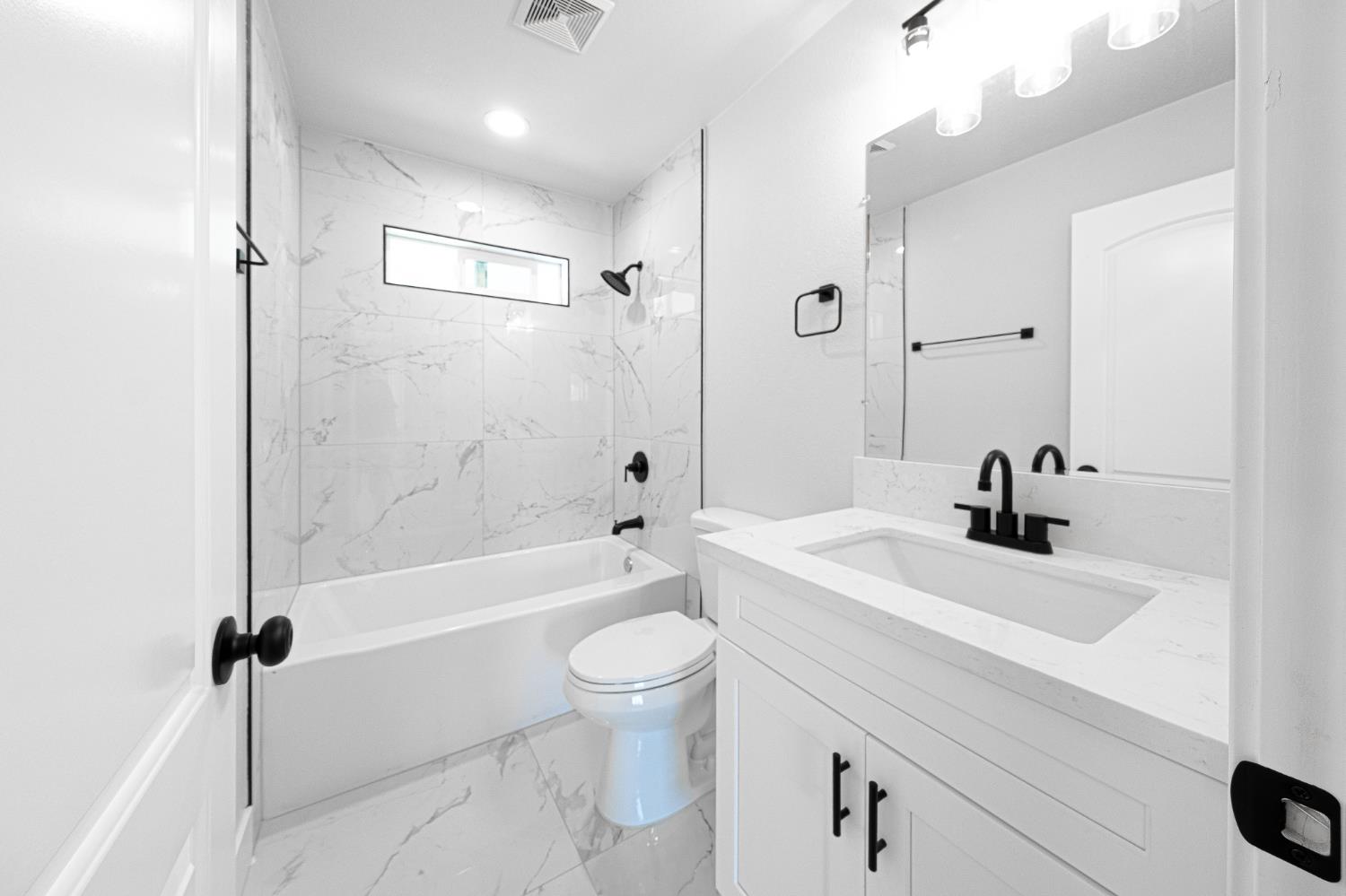 Detail Gallery Image 15 of 23 For 8931 Alderson Ave, Sacramento,  CA 95826 - 3 Beds | 1/1 Baths