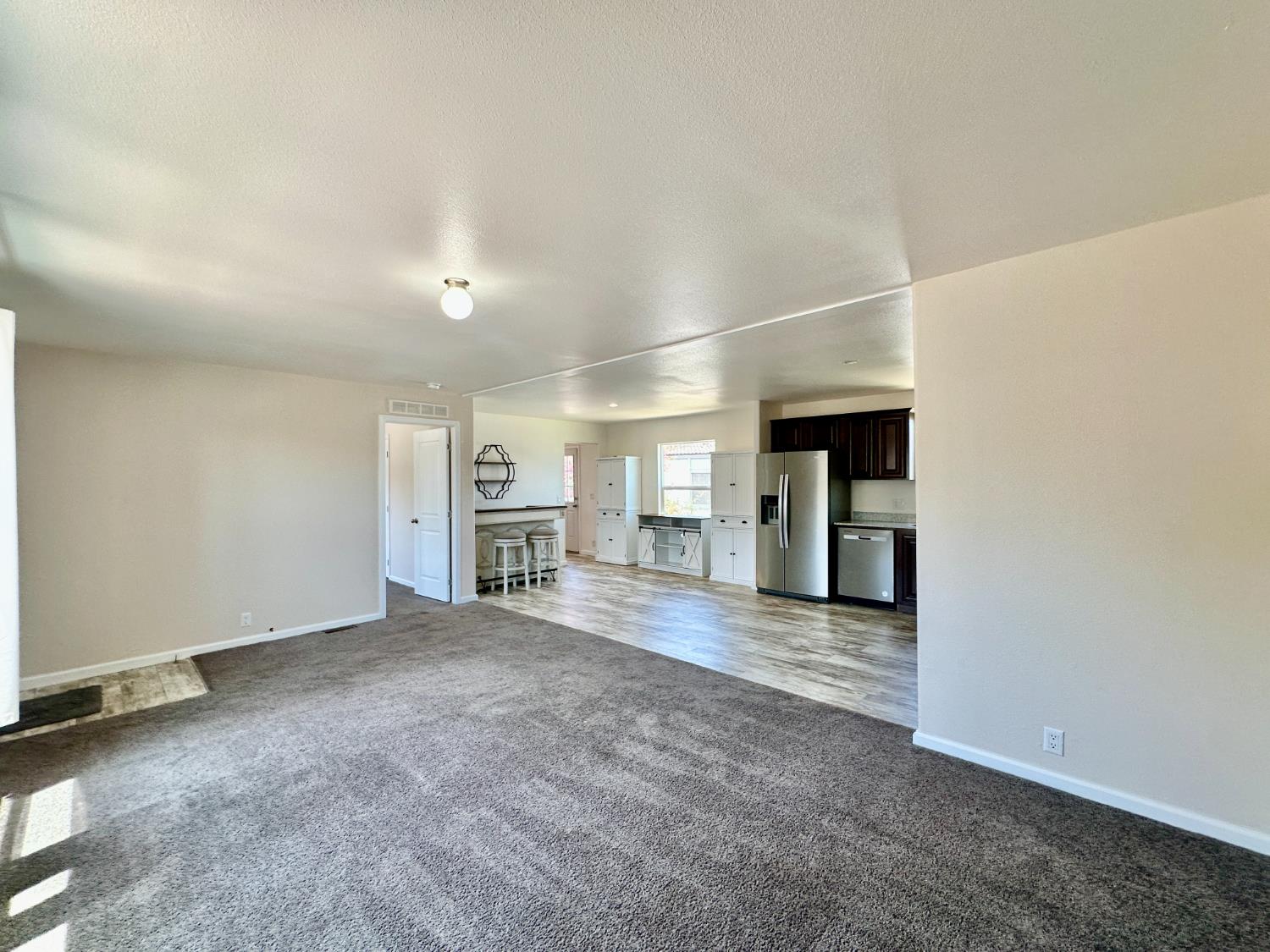 Detail Gallery Image 11 of 30 For 4399 Aplicella Ct #49, Manteca,  CA 95337 - 3 Beds | 2 Baths