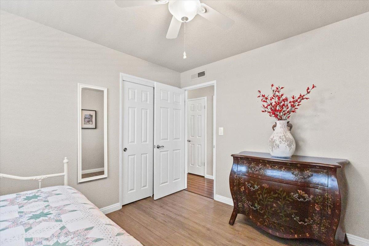 Detail Gallery Image 32 of 59 For 1109 Valeriewood Way, Modesto,  CA 95355 - 3 Beds | 2 Baths
