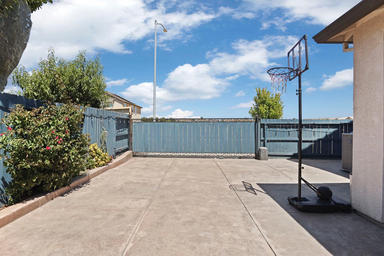 Detail Gallery Image 53 of 61 For 3169 Stanley Dr, Stockton,  CA 95212 - 5 Beds | 3 Baths