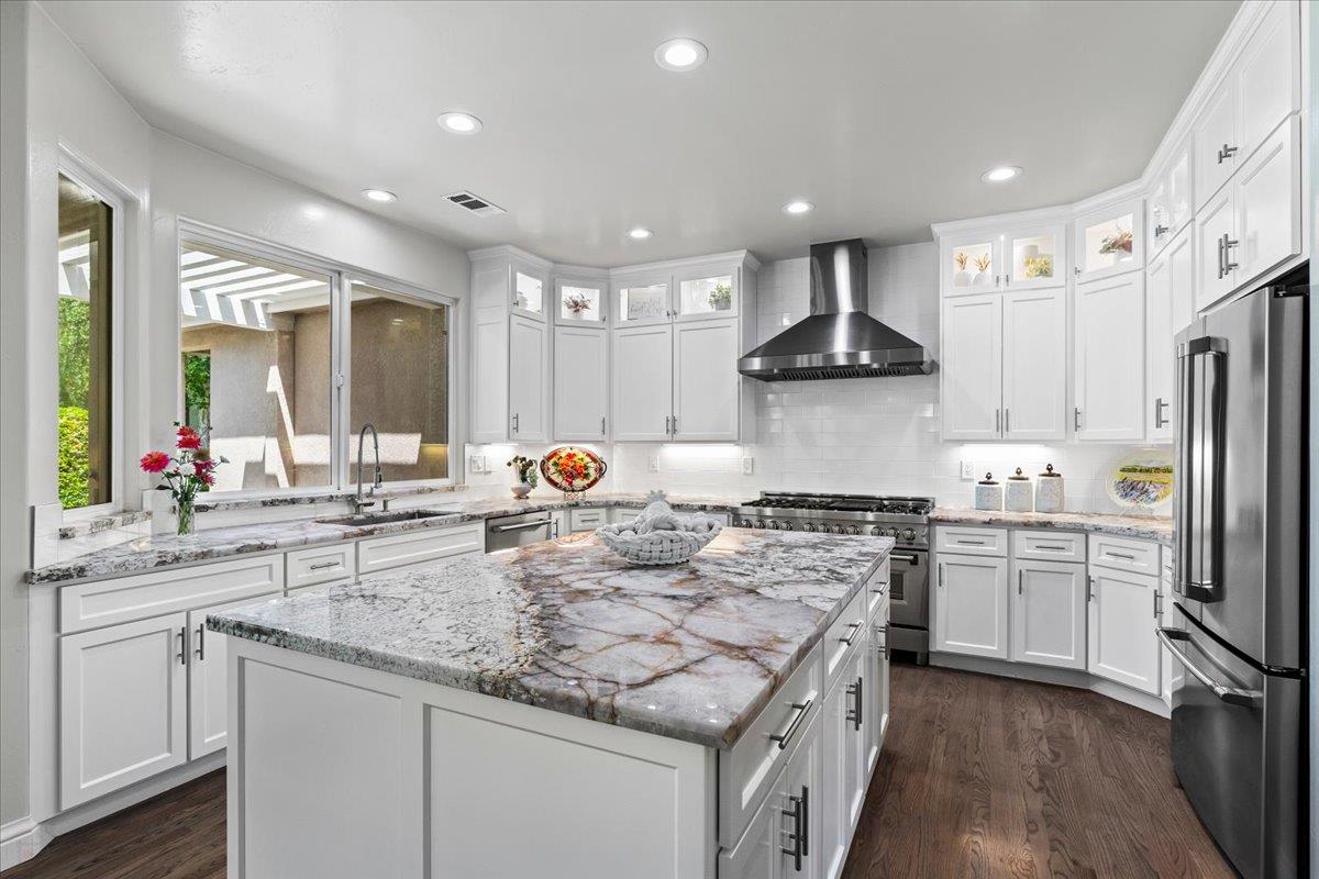 Detail Gallery Image 20 of 92 For 1545 Thunderbird Dr, Modesto,  CA 95356 - 5 Beds | 4 Baths