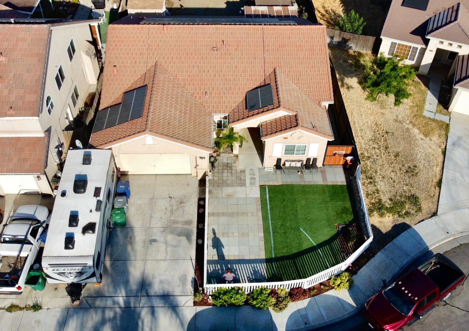 Rhone Court, Los Banos, California image 23