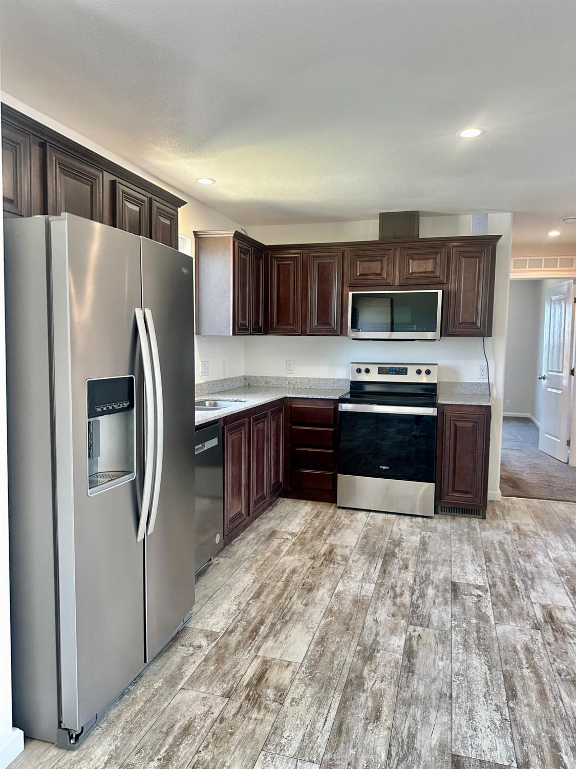 Detail Gallery Image 15 of 30 For 4399 Aplicella Ct #49, Manteca,  CA 95337 - 3 Beds | 2 Baths