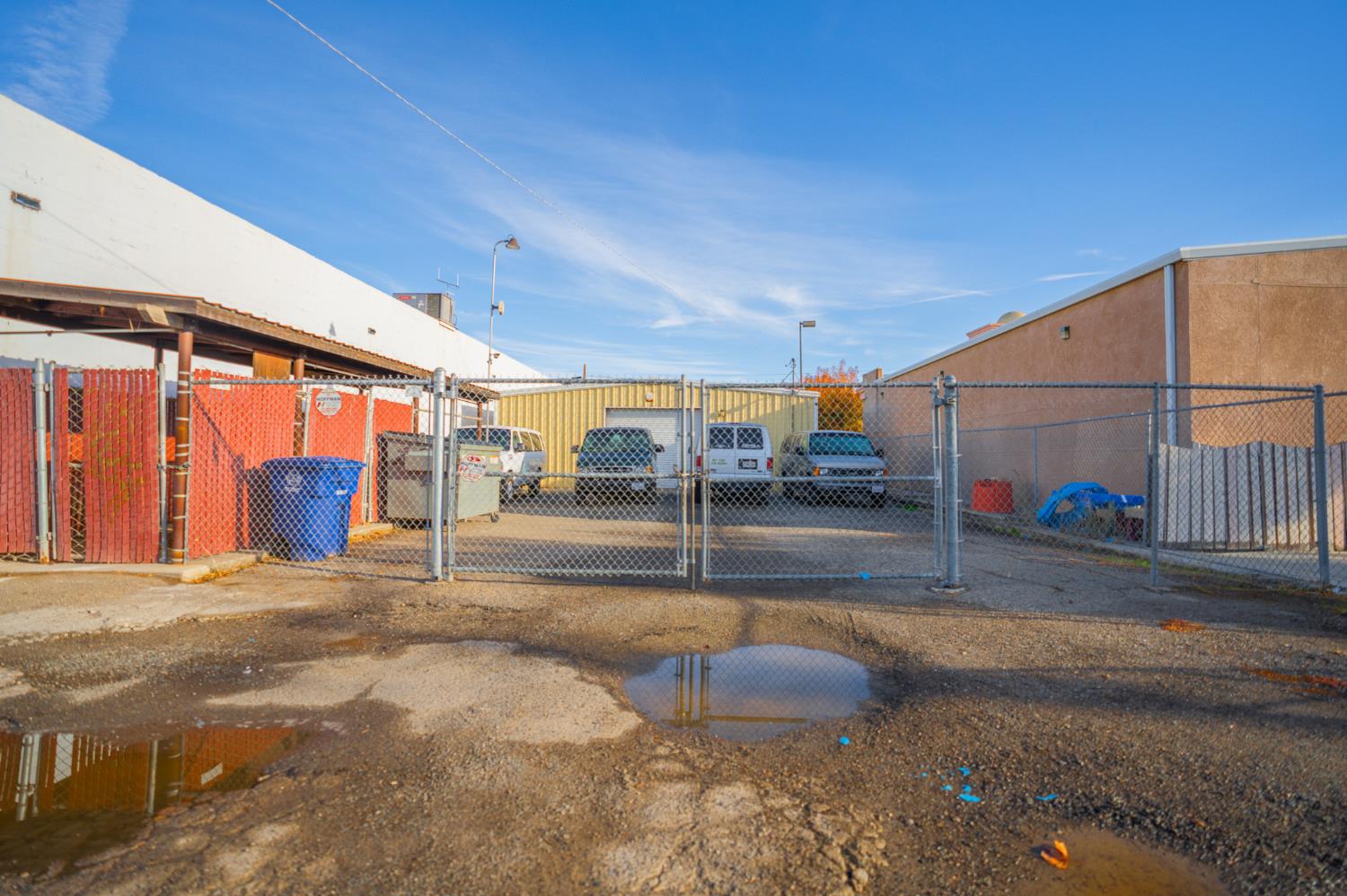 Detail Gallery Image 7 of 10 For 713 I St, Los Banos,  CA 93635 - – Beds | – Baths