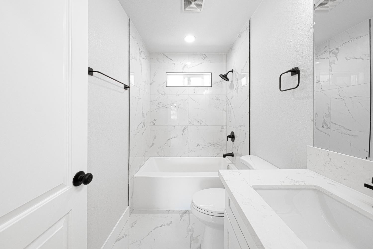 Detail Gallery Image 14 of 23 For 8931 Alderson Ave, Sacramento,  CA 95826 - 3 Beds | 1/1 Baths