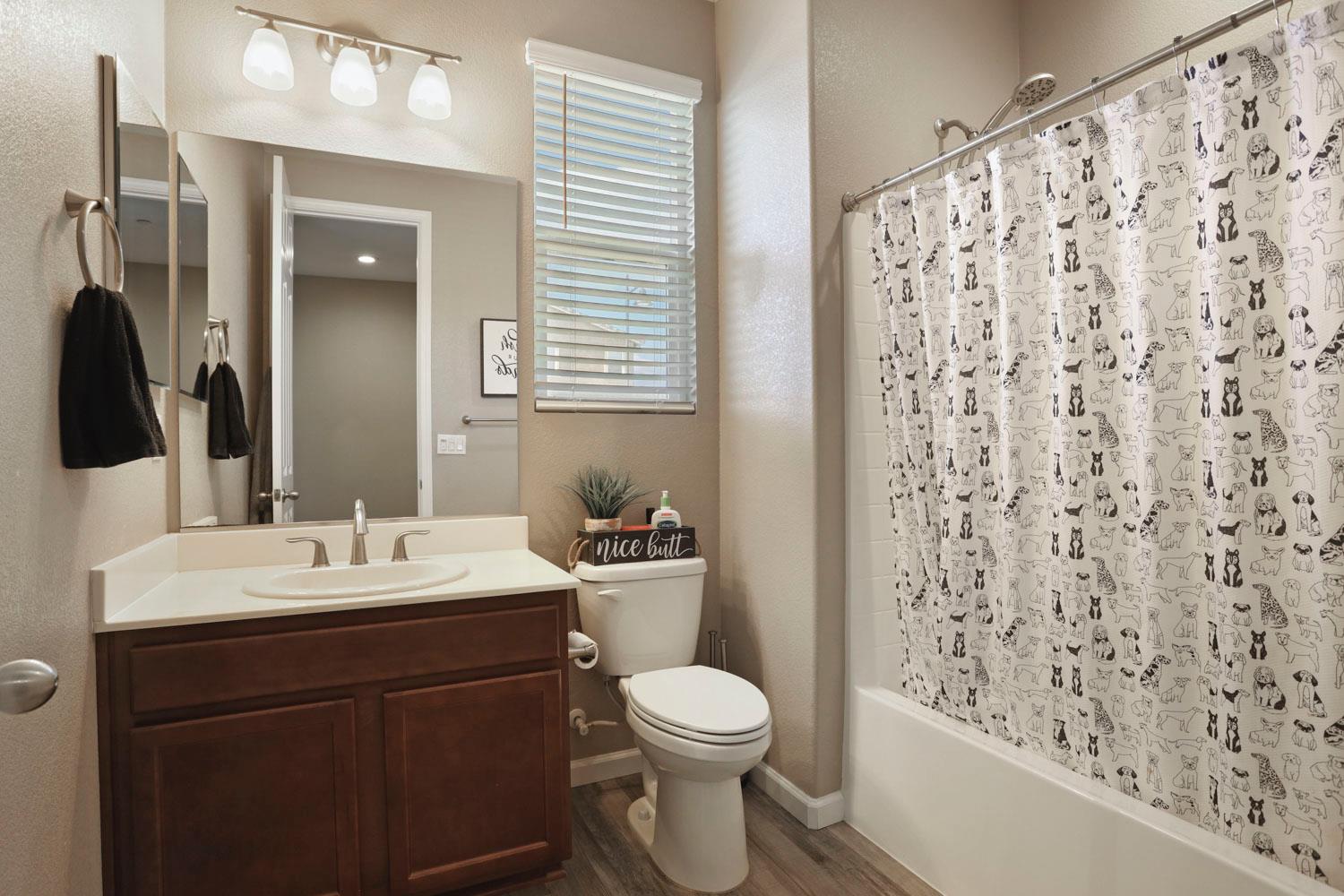 Detail Gallery Image 37 of 37 For 2195 Marina Dr, Lathrop,  CA 95330 - 4 Beds | 2 Baths